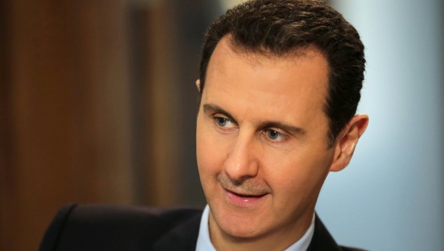 Le président syrien Bachar el-Assad lors d'une interview exclusive pour l'AFP à Damas le 11 février 2016