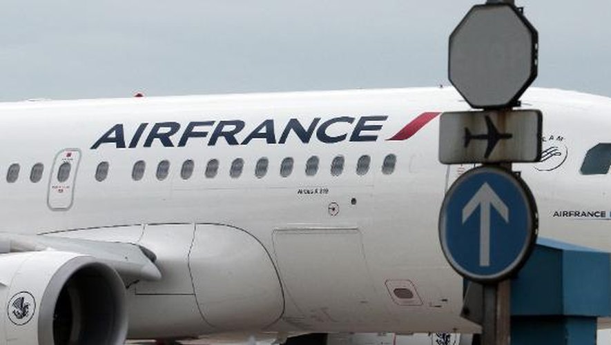 Un avion d'Air France le 21 juin 2012 à l'aéroport de Roissy Charles de Gaulle
