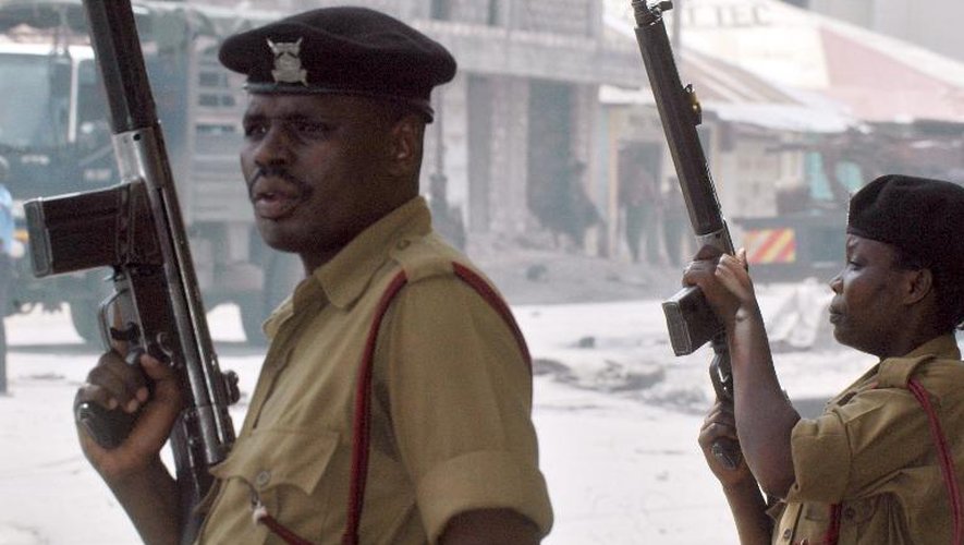Des soldats kenyans le 4 octobre 2013 à Mombasa