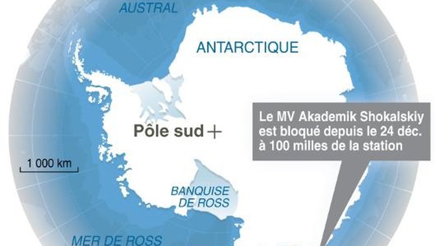 Carte de localisation du navire russe bloqué en Antarctique à 100 milles nautiques de la base Dumont d'Urville