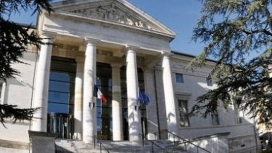 Une série d'effractions devant le tribunal de Rodez