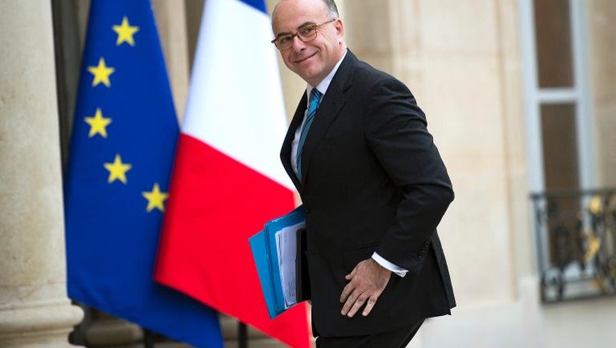 Le ministre délégué au Budget Bernard Cazeneuve à l'Elysée à Paris le 31 octobre 2013