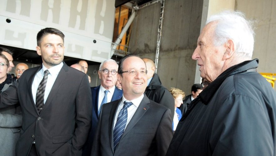 En mai dernier, Pierre Soulages avait présenté le chantier du musée à François Hollande qui devrait venir inaugurer l'établissement au printemps 2014.