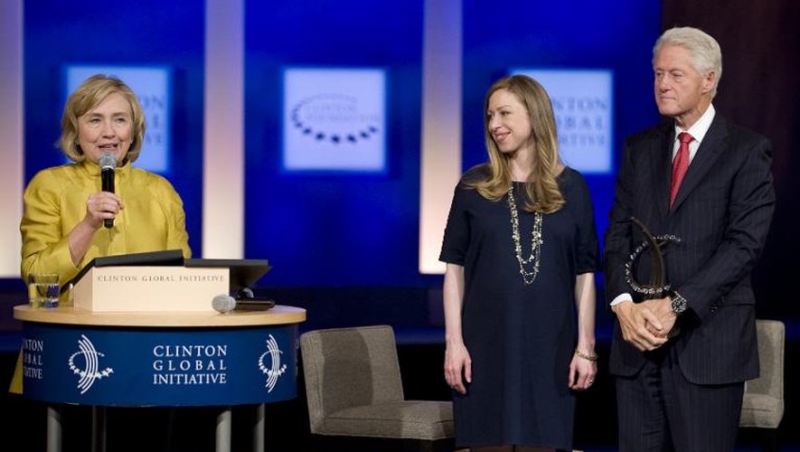 Hillary Clinton, avec Bill Clinton et leur fille Chelsea le 24 septembre 2014 à la Clinton Foundation à New York