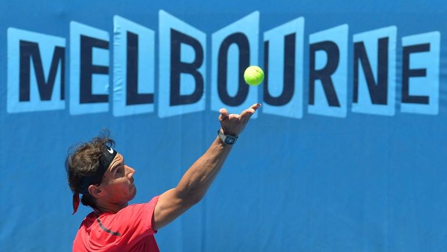 Le numéro 1 mondial Rafael Nadal à l'entraînement à Melbourne, le 9 janvier 2014