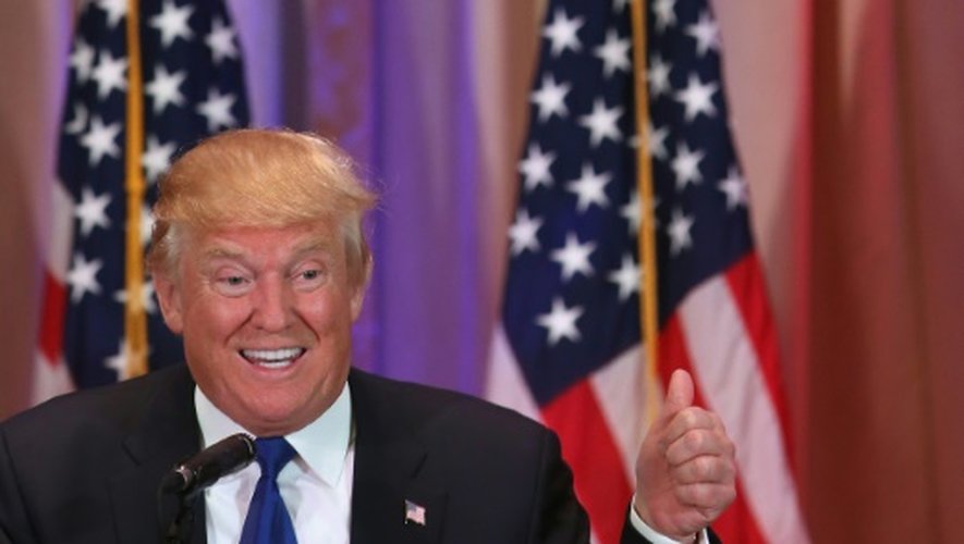 Le candidat républicain  Donald Trump lors d'une conférence de presse à Palm Beach (Floride) aux Etats-Unis, le mardi 1er mars 2016
