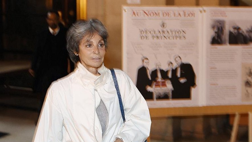 Arlette Ricci quitte le tribunal de Paris le 16 février 2015