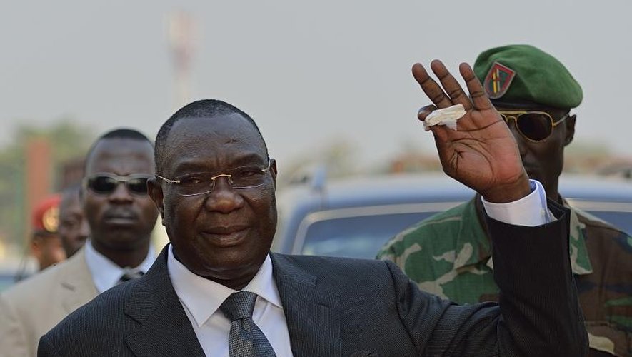 Le président centrafricain démissionnaire Michel Djotodia à l'aéroport de Bangui, le 8 janvier 2014