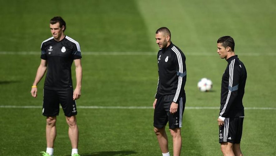 Le trio offensif du Real Madrid Gareth Bale-Karim Benzema-Cristiano Ronaldo à l'entraînement, le 13 avril 2015 à Madrid