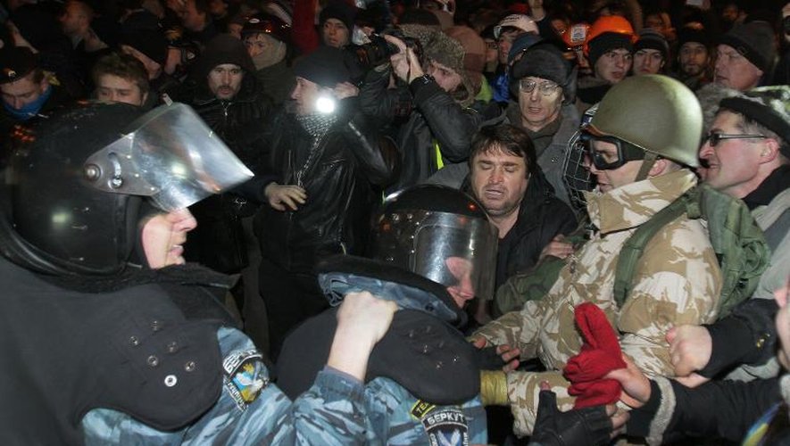 Affrontements entre manifestants et force de l'ordre le 11 janvier 2014 à Kiev