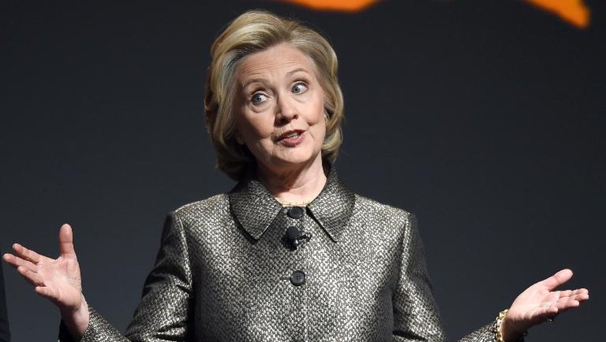 Hillary Clinton parlant à une conférence sur l'égalité hommes-femmes à New York le 9 mars 2015