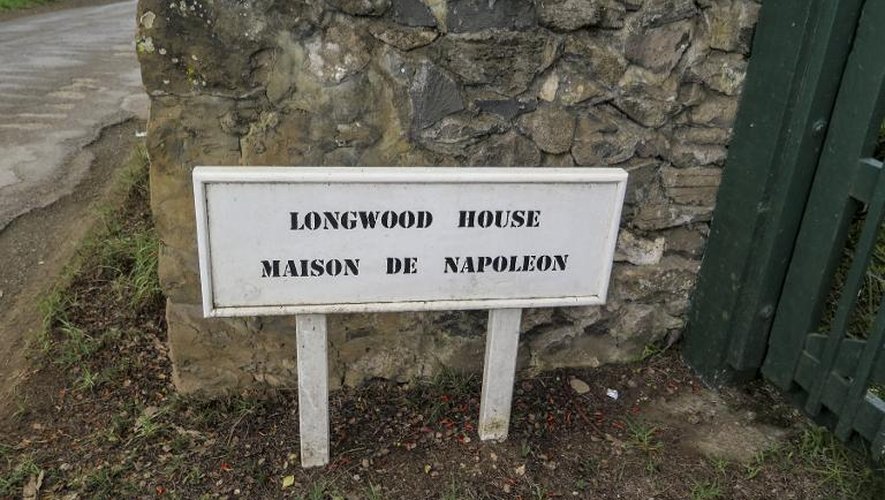 Le paneau signalant la dernière maison de Napoléon à Jamestown, sur l'île de Sainte-Hélène, le 16 mars 2015