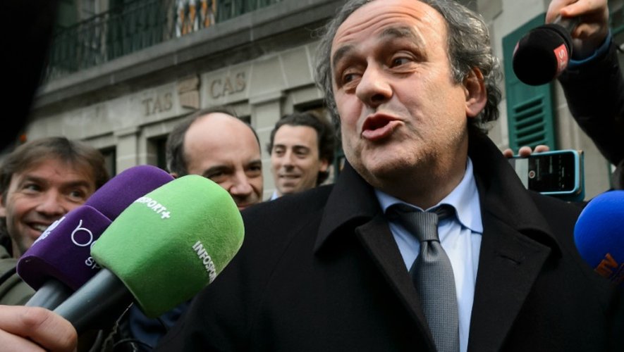 Michel Platini à la sortie du tribunal arbitrao du sport le 8 décembre 2015 à Lausanne