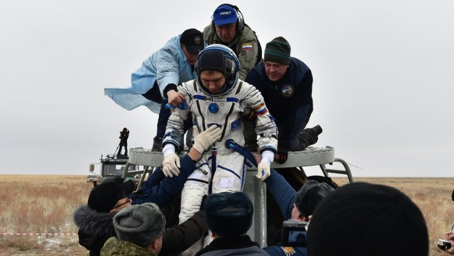 Sergei Volkov, astronaute de la station spatiale internationale à son arrivée à Dzhezkazgan, au Kazakhstan, le 02 mars 2016