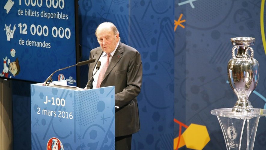 Jacques Lambert tient une conférence de presse à 100 jours du coup d'envoi de l'Euro-2016, le 2 mars à Paris