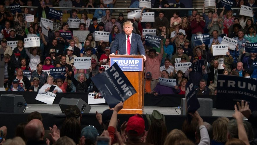 Le candidat républicain Donald Trump, le 17 février 2016 lors d'un meeting à Sumter (Caroline du Sud)