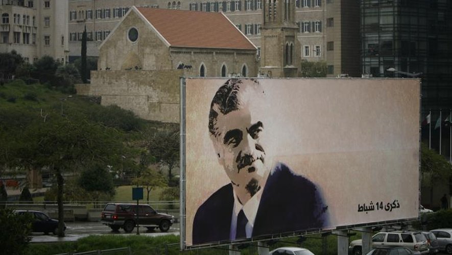 Portrait géant de l'ancien Premier ministre assassiné Rafic Hariri dans une rue de Beyrouth, le 14 février 2011