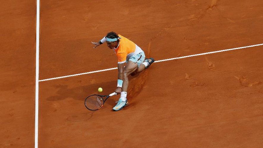 Rafael Nadal face à Novak Djokovic en demi-finale du Masters 1000 de Monte-Carlo, le 18 avril 2015