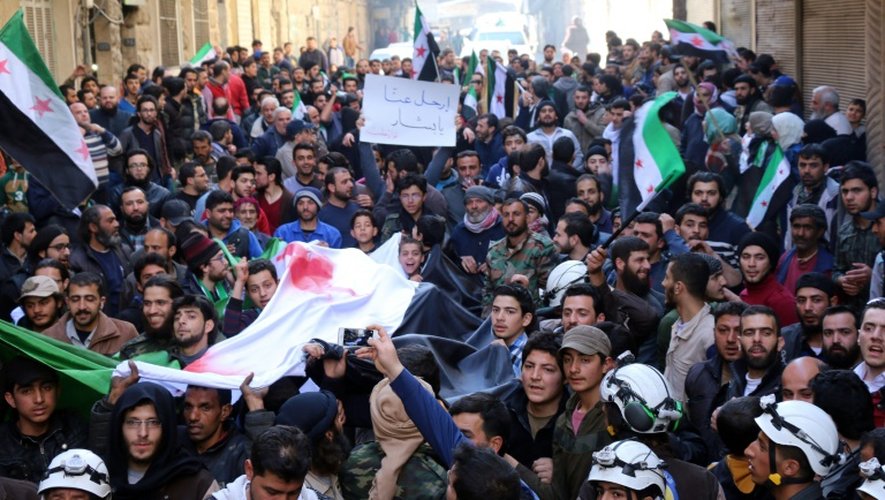 Manifestation contre le régime syrien à Alep en Syrie, le 7 mars 2016