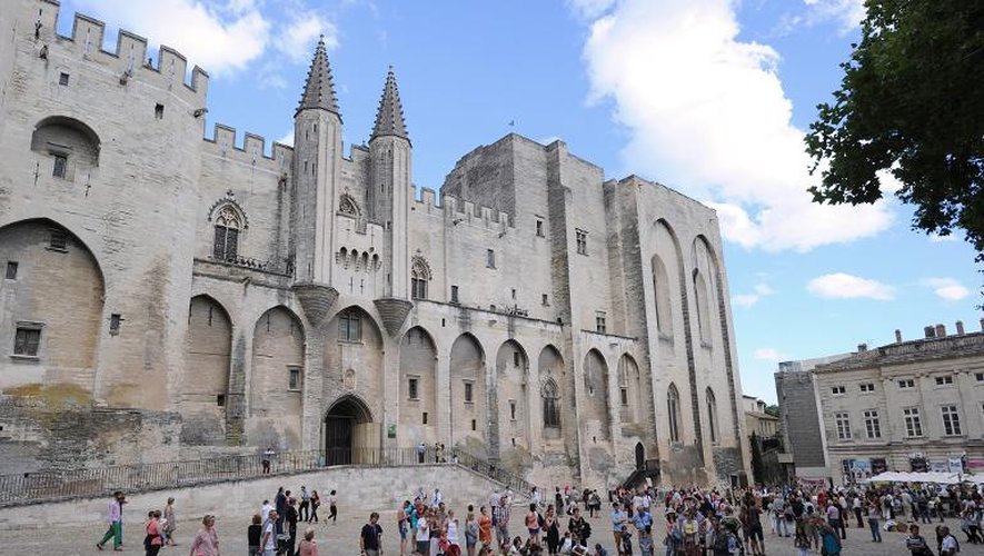 Le Palais des Papes, à Avignon, le 8 juillet 2014 pendant la 68e édition du festival
