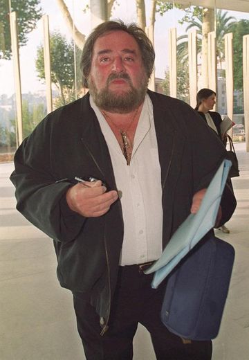 Richard Anthony arrive au palais de justice de Grasse, le 11 Octobre 1999