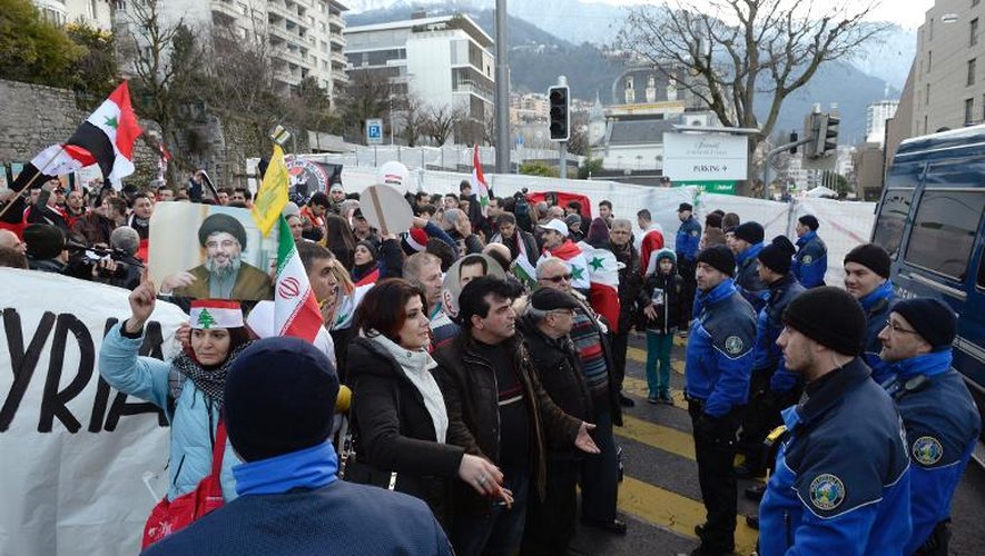 Manifestation de Syriens vivant à l'étranger soutenant le régime de Bachar el Assad en marge de la Conférence sur la Syrie à Montreux