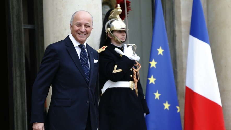 Laurent Fabius à l'issue de la cérémonie de prestation de serment de président du Conseil constitutionnel le 8 mars 2016 à l'Elysée à Paris