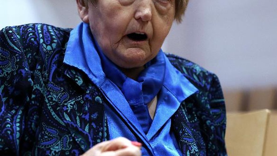 Eva Kor, 81 ans, une survivante d'Auschwitz venue des Etats-Unis pour assister au procès, le 21 avril 2015 à Lunebourg, en Allemagne