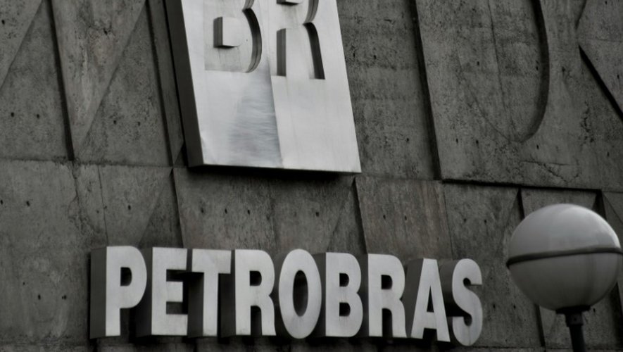 Au siège de Petrobras à Rio de Janeiro, le 21 janvier 2016. L'ex-dirigeant du géant brésilien du bâtiment Marcelo Odebrecht a été condamné mardi à près de 20 ans de prison dans le cadre du scandale de corruption Petrobras qui secoue le pays