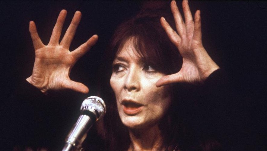 Juliette Greco se produit en octobre 1977 au Théatre de la Ville à Paris
