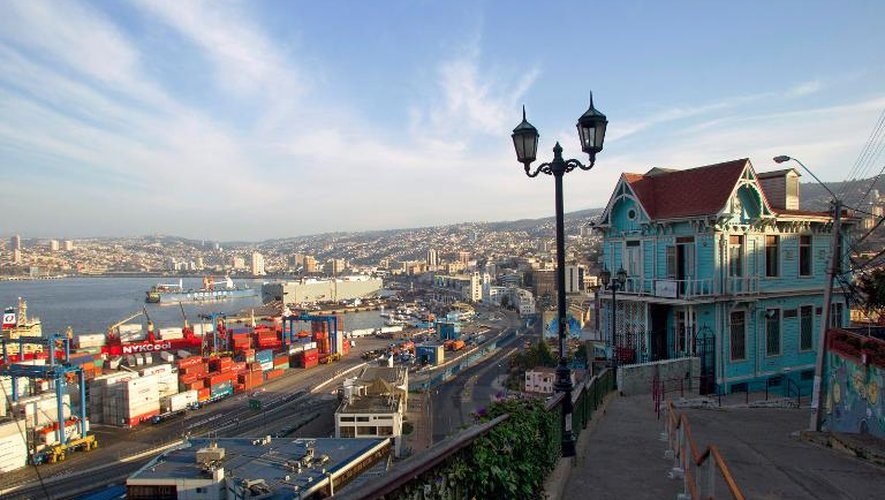 Vue du port de Valparaiso, le 14 janvier 2014