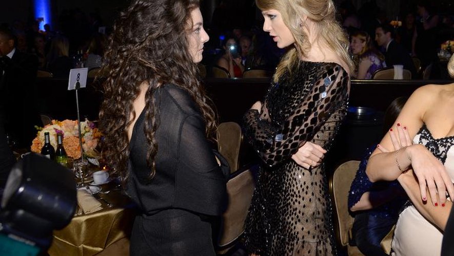 Lorde et Taylor Swift le 25 janvier 2014 à Beverly Hills avant la 56e cérémonie des Grammy Awards