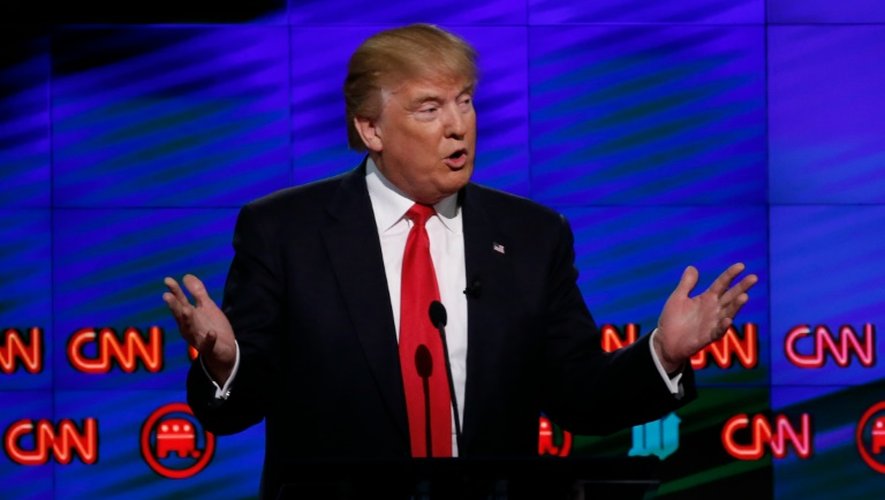 Donald Trump, candidat à la primaire républicaine, lors d'un débat télévisé diffusé sur CCN le 10 mars 2016 à Miami