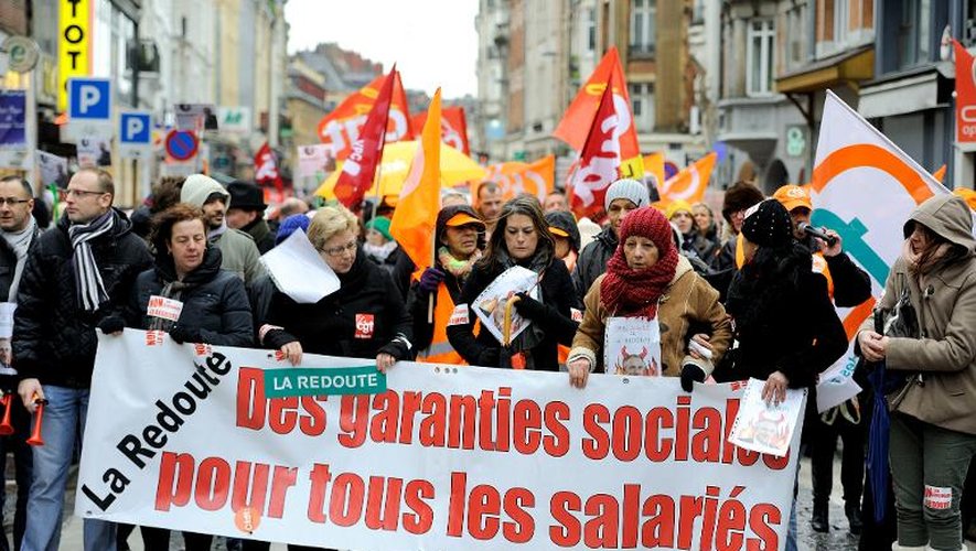 Des employés de La Redoute manifestent à Lille, le 28 janvier 2014