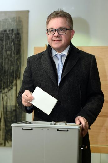 Guido Wolf, candidat CDU dans le Bade-Wurtemberg, vote le 13 mars 2016 à Tuttlingen