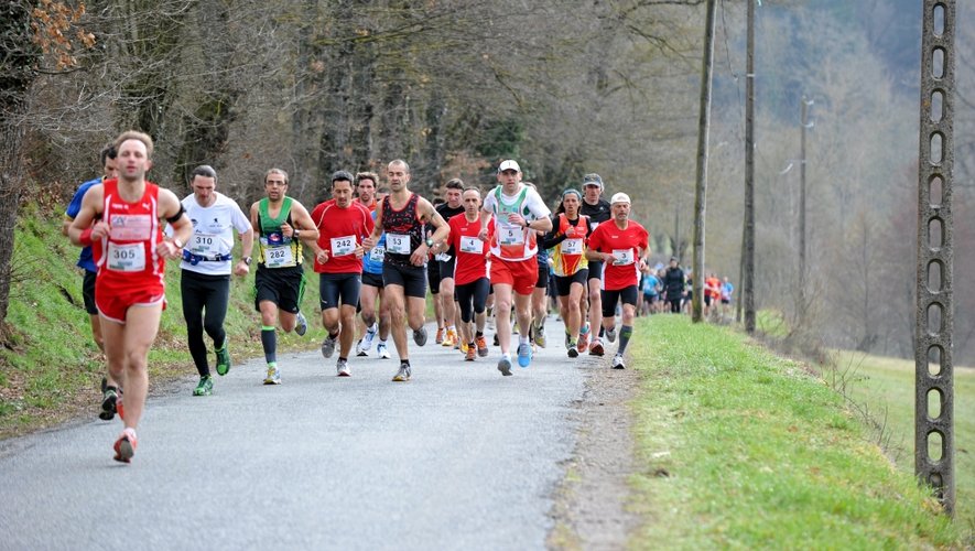 Les 10 kilomètres des Berges de l’Aveyron, dont la treizième édition à lieu aujourd’hui, est devenue un incontournable dans la saison des courses sur route aveyronnaises.