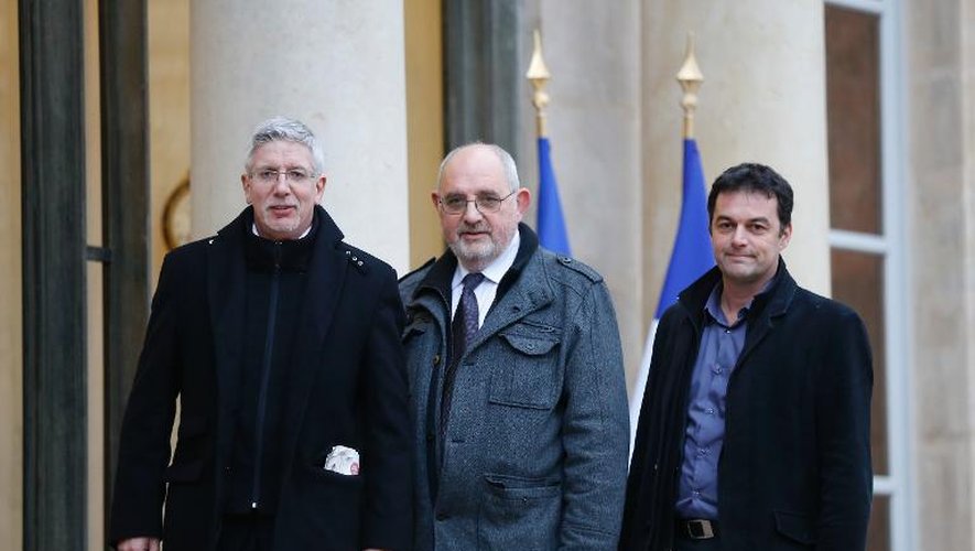 Patrick Doutreligne, Laurent Desmard et Christophe Robert de la Fondation Abbé Pierre à leur arrivée le 29 janvier 2014 à l'Elysée
