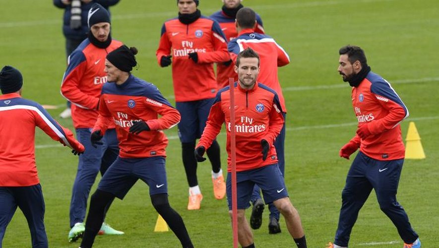 Les joueurs du Paris SG, avec au centre la nouvelle recrue Yohan Cabaye, à l'entraînement, le 30 janvier 2014 à Saint-Germain-en-Laye