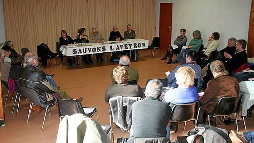Le collectif Sauvons l’Aveyron réclame un moratoire sur l’installation des éoliennes.