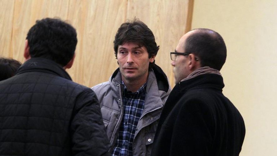 Le grutier Laurent Marie à l'ouverture de son procès le 31 janvier 2014 à Cherbourg