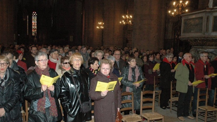La messe en occitan a réuni la foule des fidèles à la cathédrale.