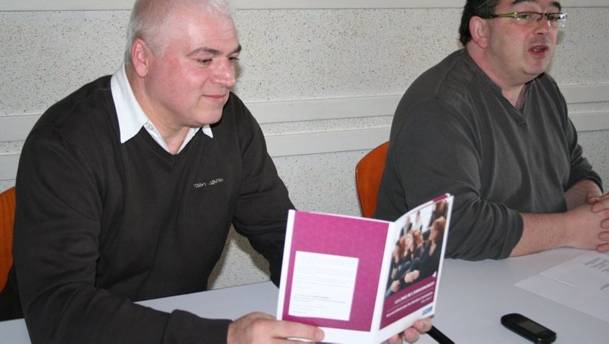Gérard Penel et Laurent Petit, responsables de la Ligue de l’enseignement.