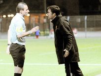 Football : l'entraîneur du Raf remonté