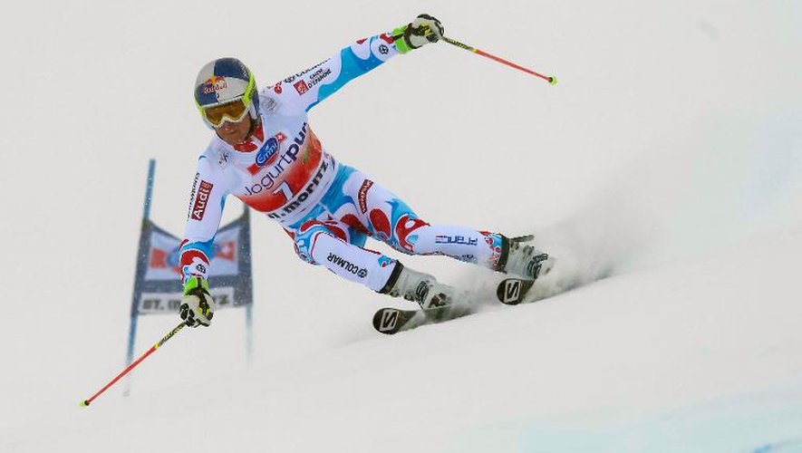 Alexis Pinturault descend la piste de Saint-Moritz, le 2 février 2014, lors du slalom géant comptant pour la Coupe du monde.