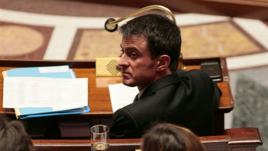 Manuel Valls lors des questions au gouvernement, le 15 mars 2016 à l'Assemblée à Paris