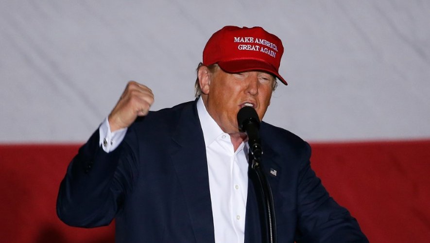 Le candidat républicain Donald Trump, le 13 mars 2016 lors d'un meeting électoral à Boca Raton, en Floride