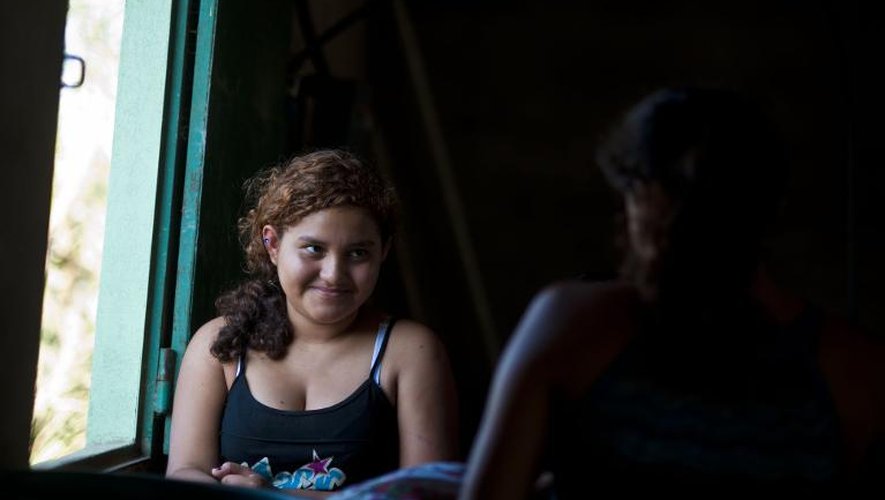 La fille de Jose Salvador Alvarenga, Fatima Mabea Alvarenga, à Garita Palmera, au Salvador, le 4 février 2014