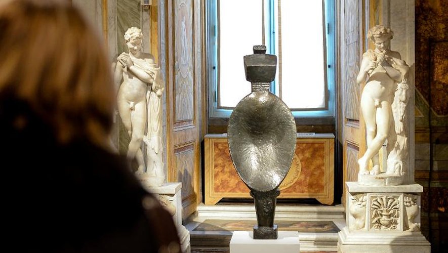 L'exposition du Palais Borghese ne montre pas uniquement les silhouettes filiformes chères à Giacometti, comme ici cette "Femme cuiller" exposée au Palais Borghese du 5 février au 25 mai 2014