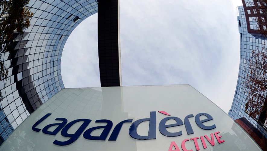 Les salariés de l'ensemble des titres de presse de Lagardère Active (le JDD, Elle, Paris Match, Télé 7 Jours...) ont voté jeudi une "grève immédiate à durée indéterminée"