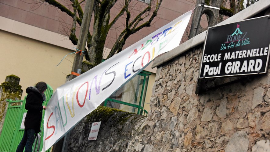 Dans la lettre adressée aux parents d’élèves, le maire « confirme que la Ville de Rodez a décidé de réorganiser son réseau d’écoles pour favoriser la réussite de tous les enfants ». Les manifestations pour sauver l’école sont restées insuffisantes.